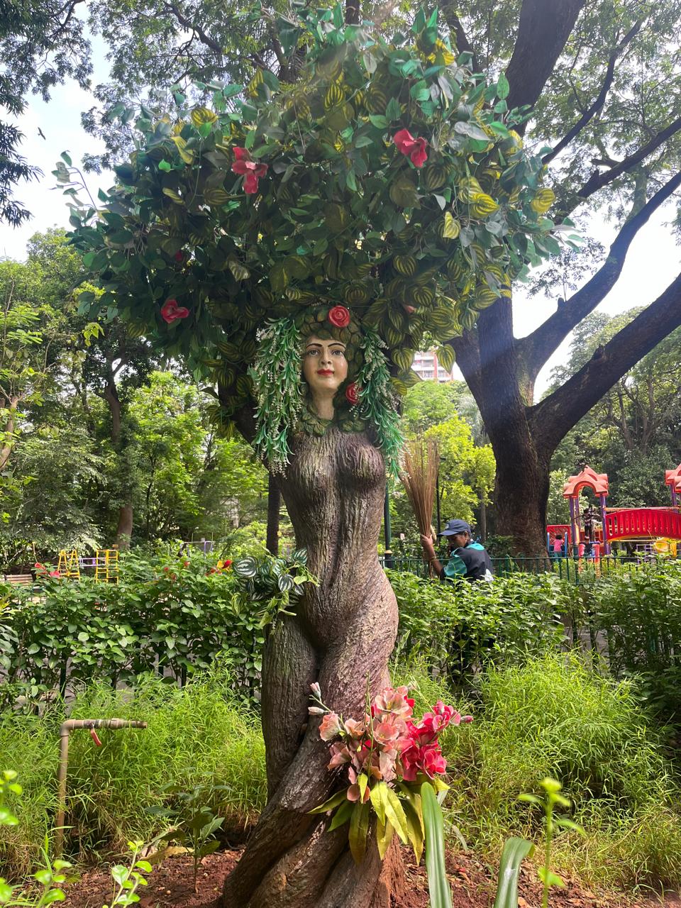 Veermata Jijabai Bhosale Botanical Udyan and Zoo - slide 4