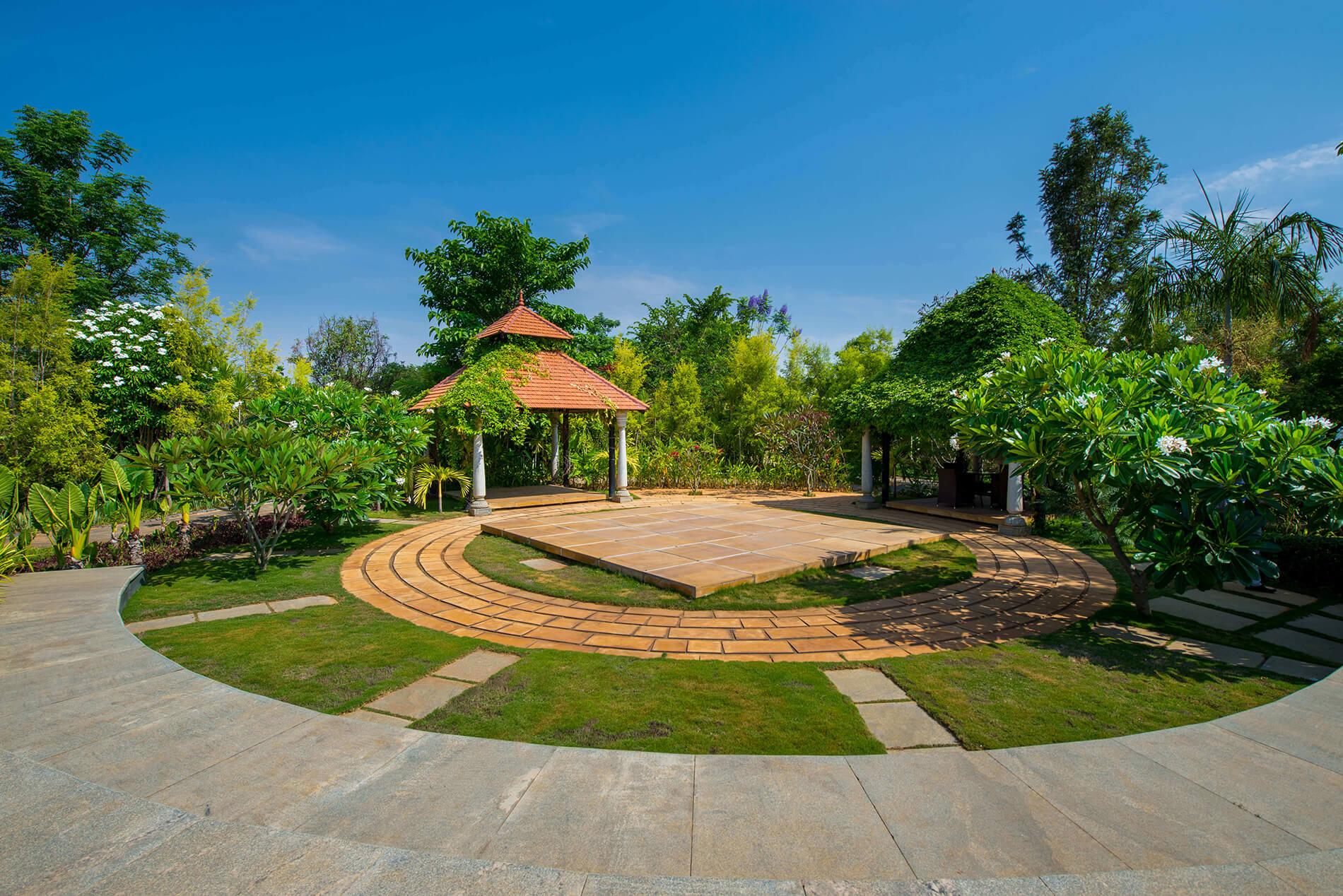 Mindspace Landscape Garden - slide 1