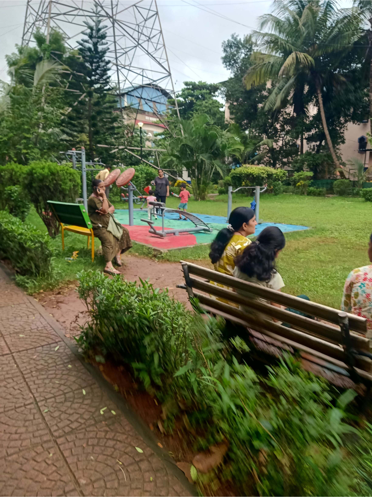 Vishal Phulchand Madhavi garden - slide 11