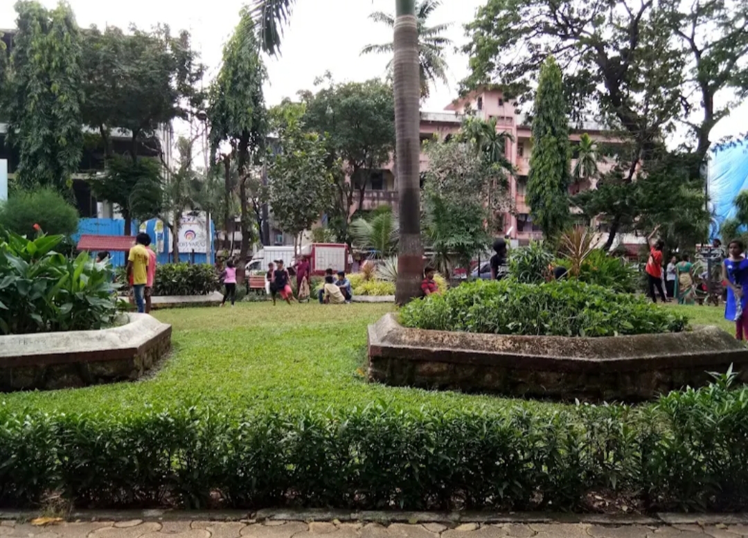Gurudev Rabindranath Tagore Udyan - slide 1