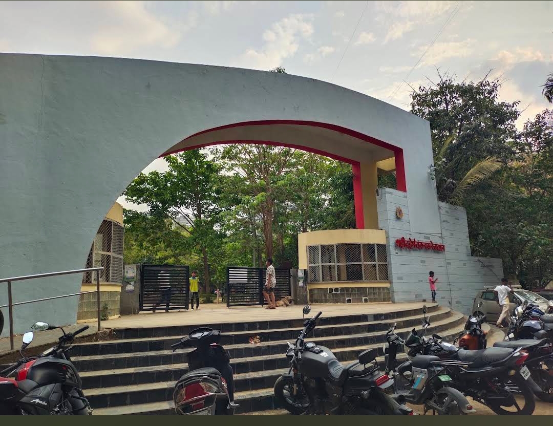 Hemant Karkare park - slide 4