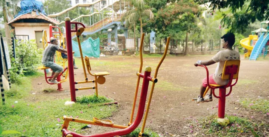 Vijay salaskar park - slide 7