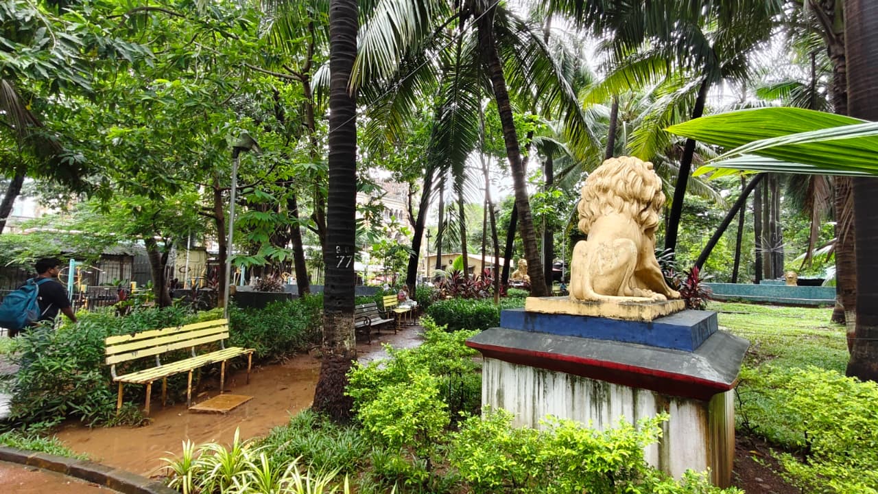 Bhatia Baug - slide 4