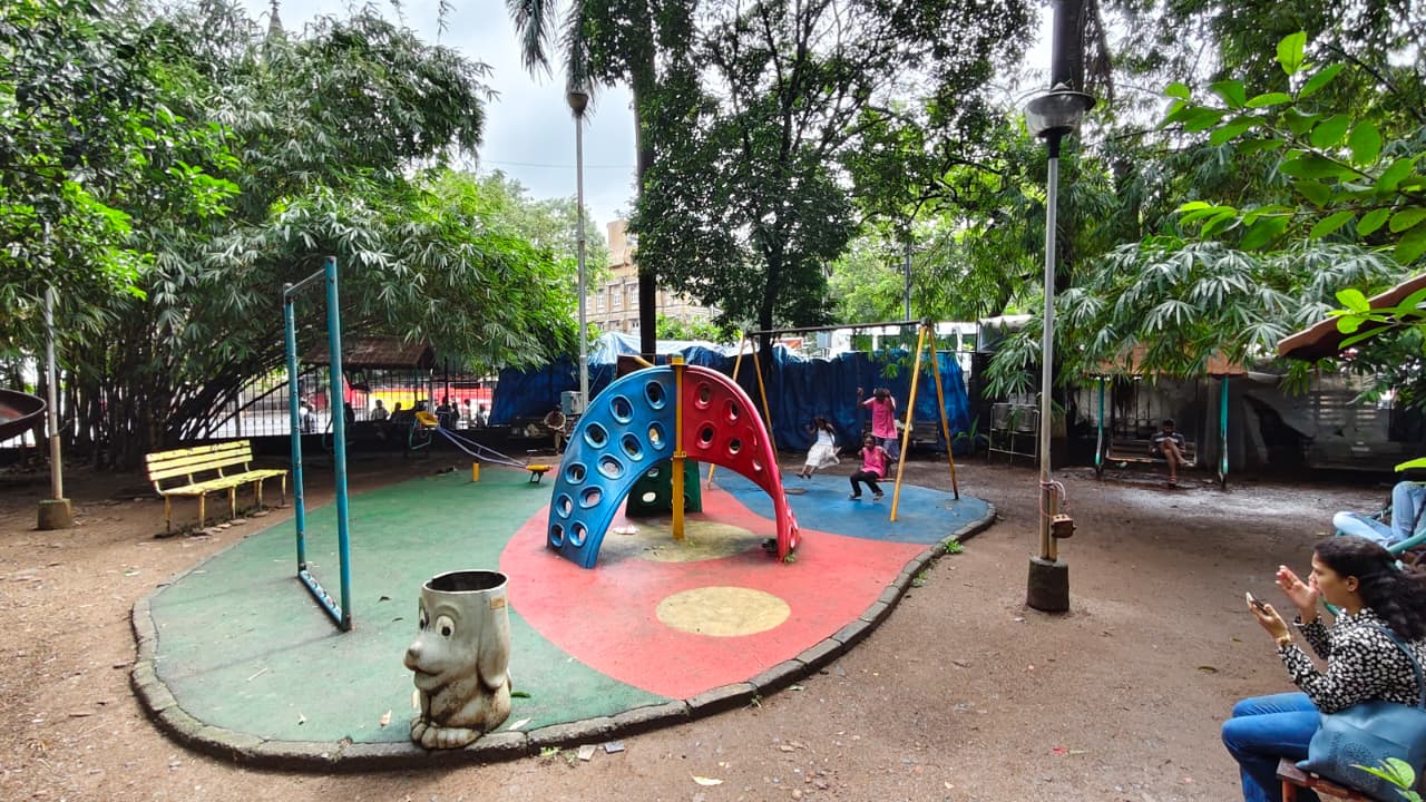 Bhatia Baug - slide 7